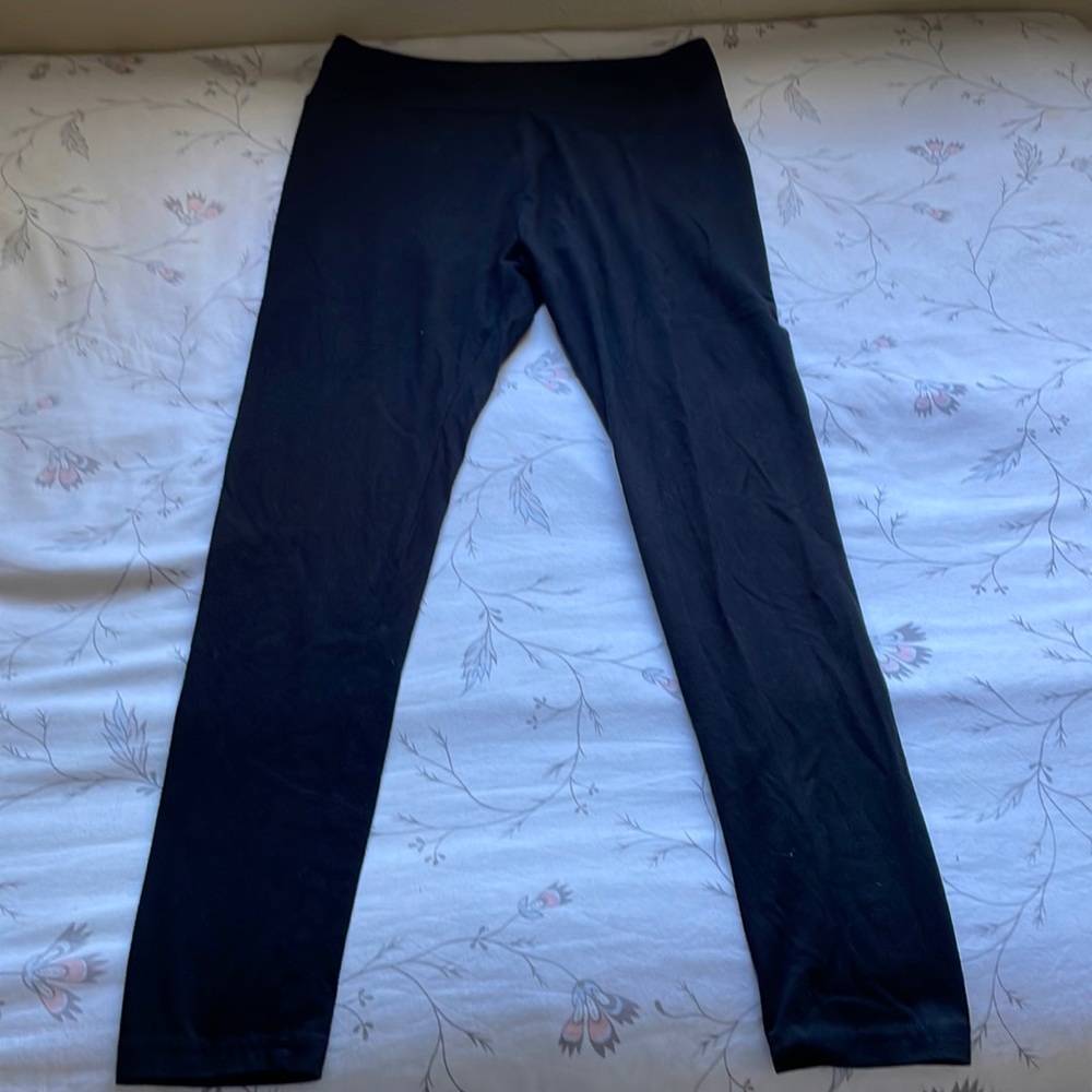 Black leggings